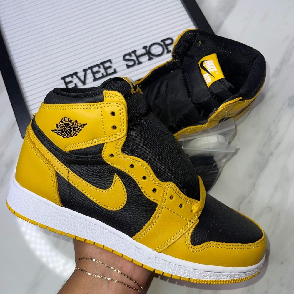Jordan Retro 1 High 🐝🐝🐝